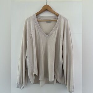 Urban Outfitters O/S Sweater, size medium.